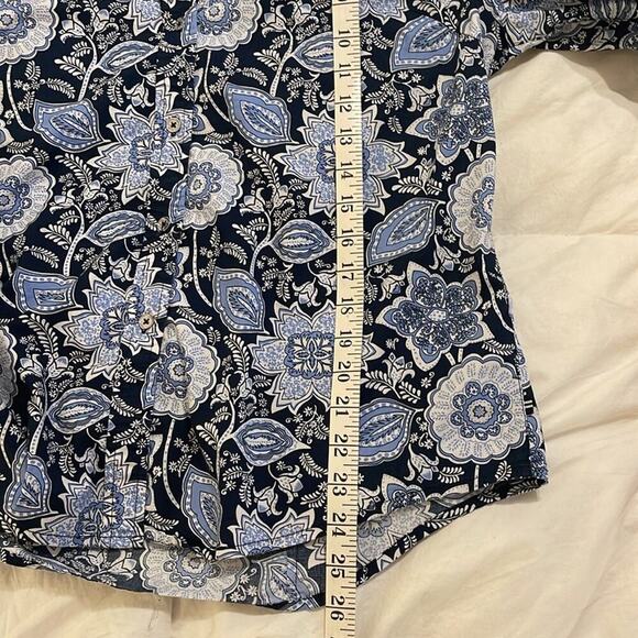 NWOT Nautica Blue Button Down Women’s Shirt with Notched Collar | Size XL - Picture 6 of 6